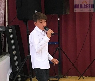El extremeño de 14 años, Adrián Fernández, vencedor del II Concurso de Cante por Sevilllanas