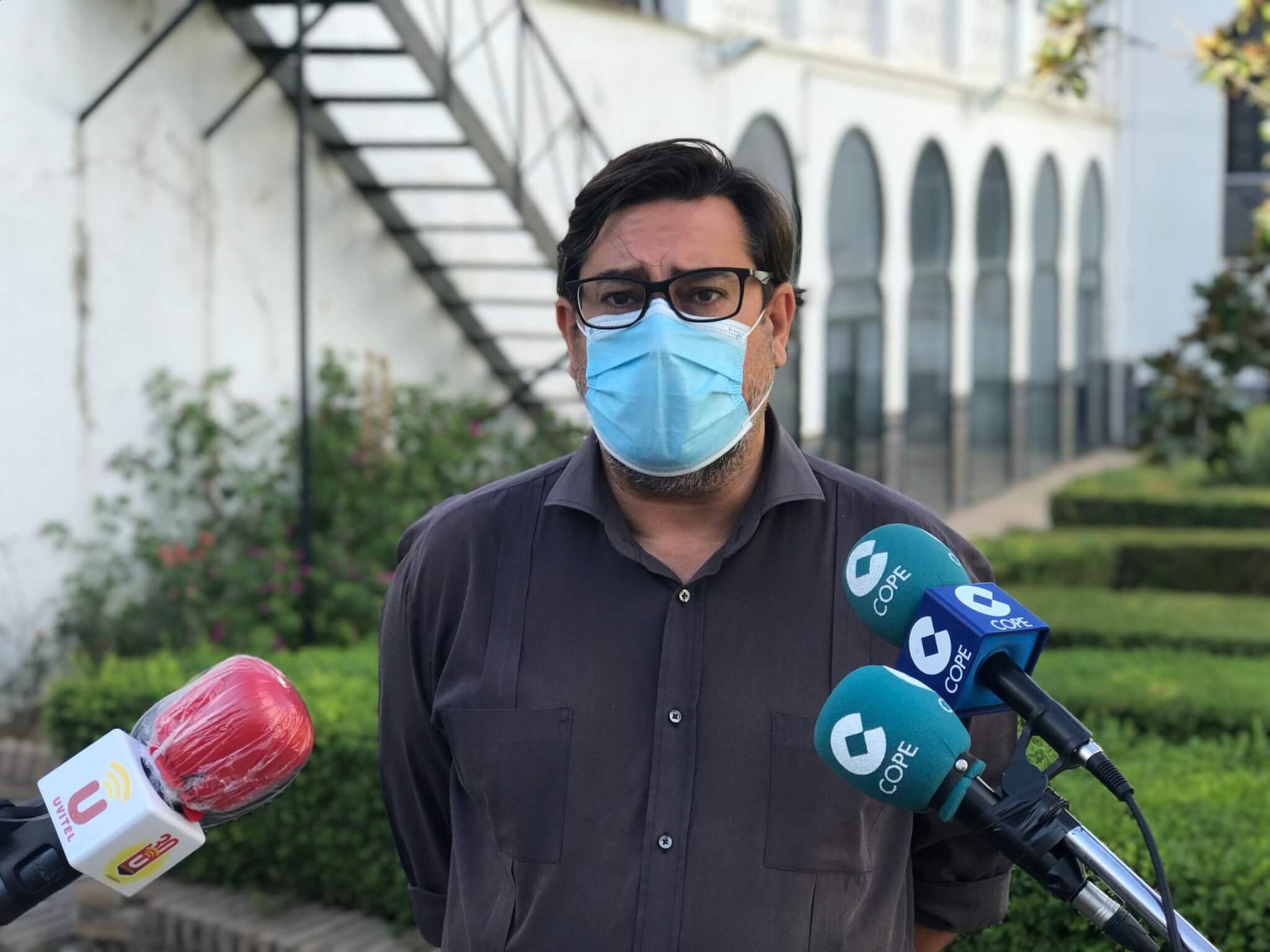 Villalobos: “El virus está en Utrera, durante el fin de semana el número de afectados ha subido en 33 personas»