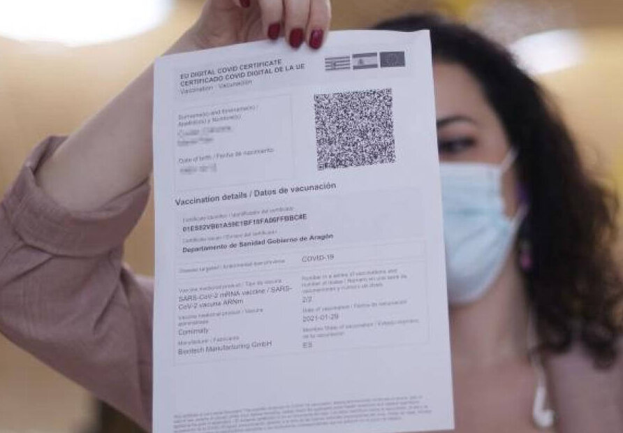 LA JUNTA DA MARCHA ATRÁS EN LA PETICIÓN DEL CERTIFICADO PARA EL OCIO NOCTURNO Y PIDE CONFORMIDAD JUDICIAL