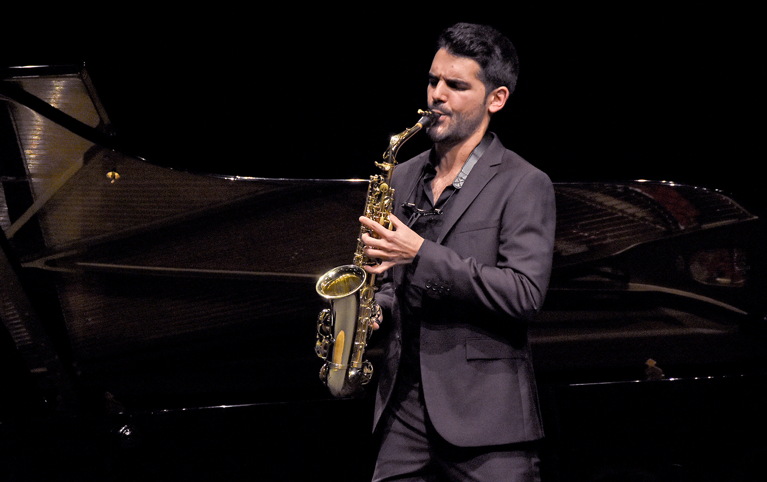 El saxofonista utrerano Manu Brazo debuta este viernes en el prestigioso ‘Wigmore Hall’ de Londres