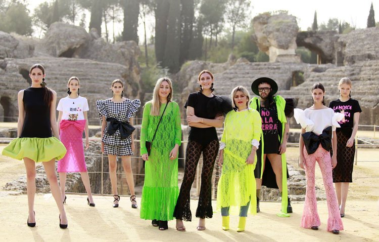 La firma de moda utrerana ‘La Mosca’ presenta su nueva colección ‘Teriyaki’ en las ruinas de Itálica