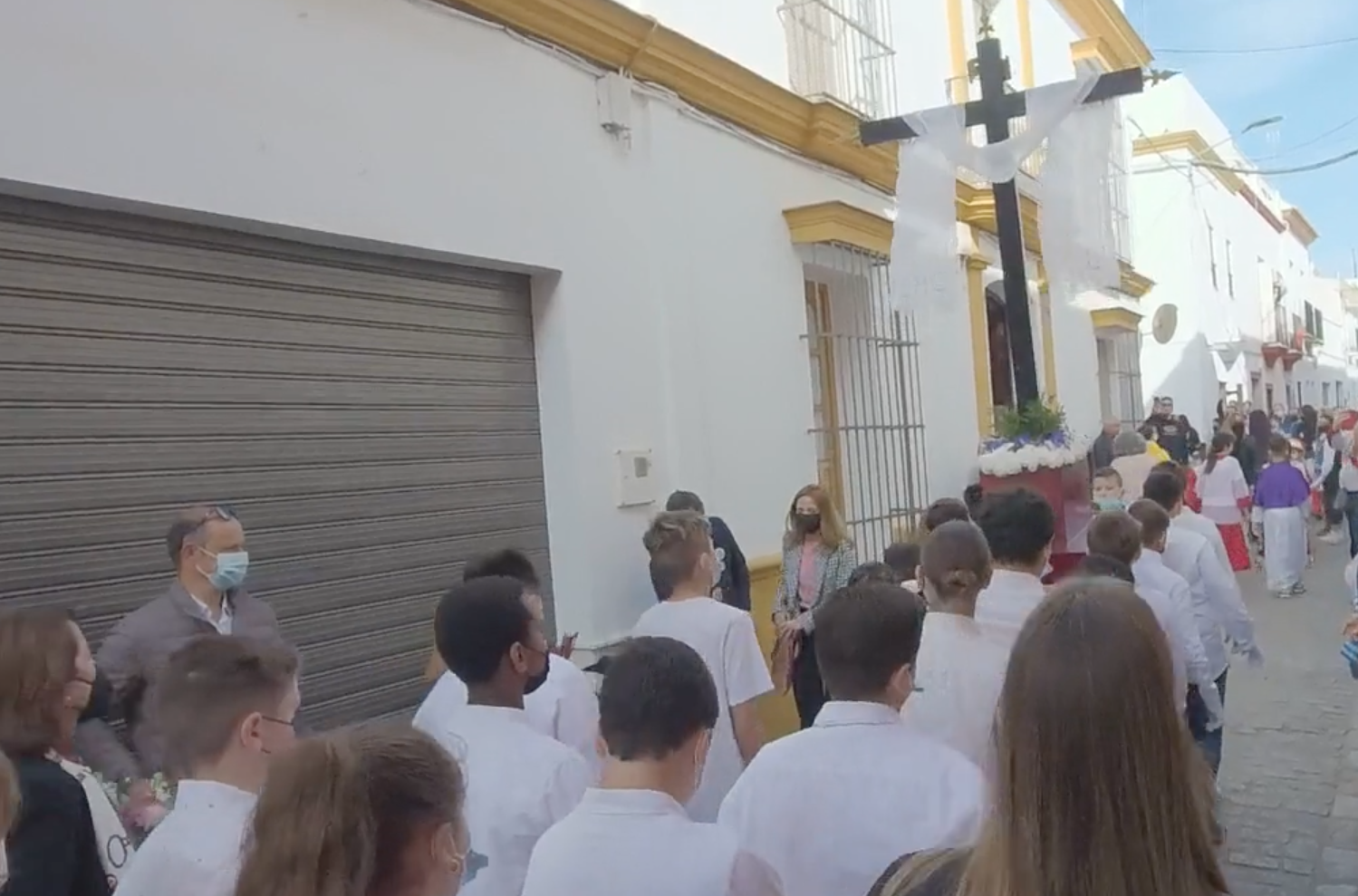 Un Viernes de Dolores con los alumnos de Rodrigo Caro previo a Semana Santa