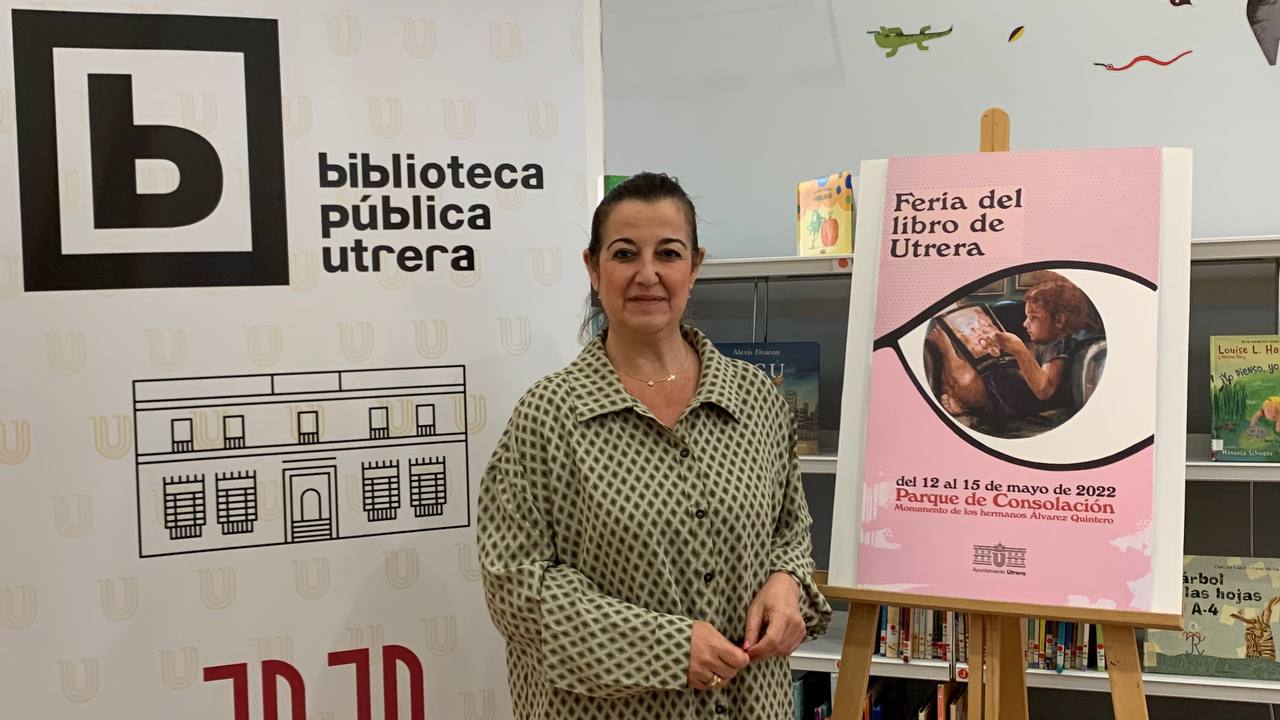 Carmen Cabra presenta la programación de la Feria del  Libro en el Parque de Consolación del 12 al 15 de mayo