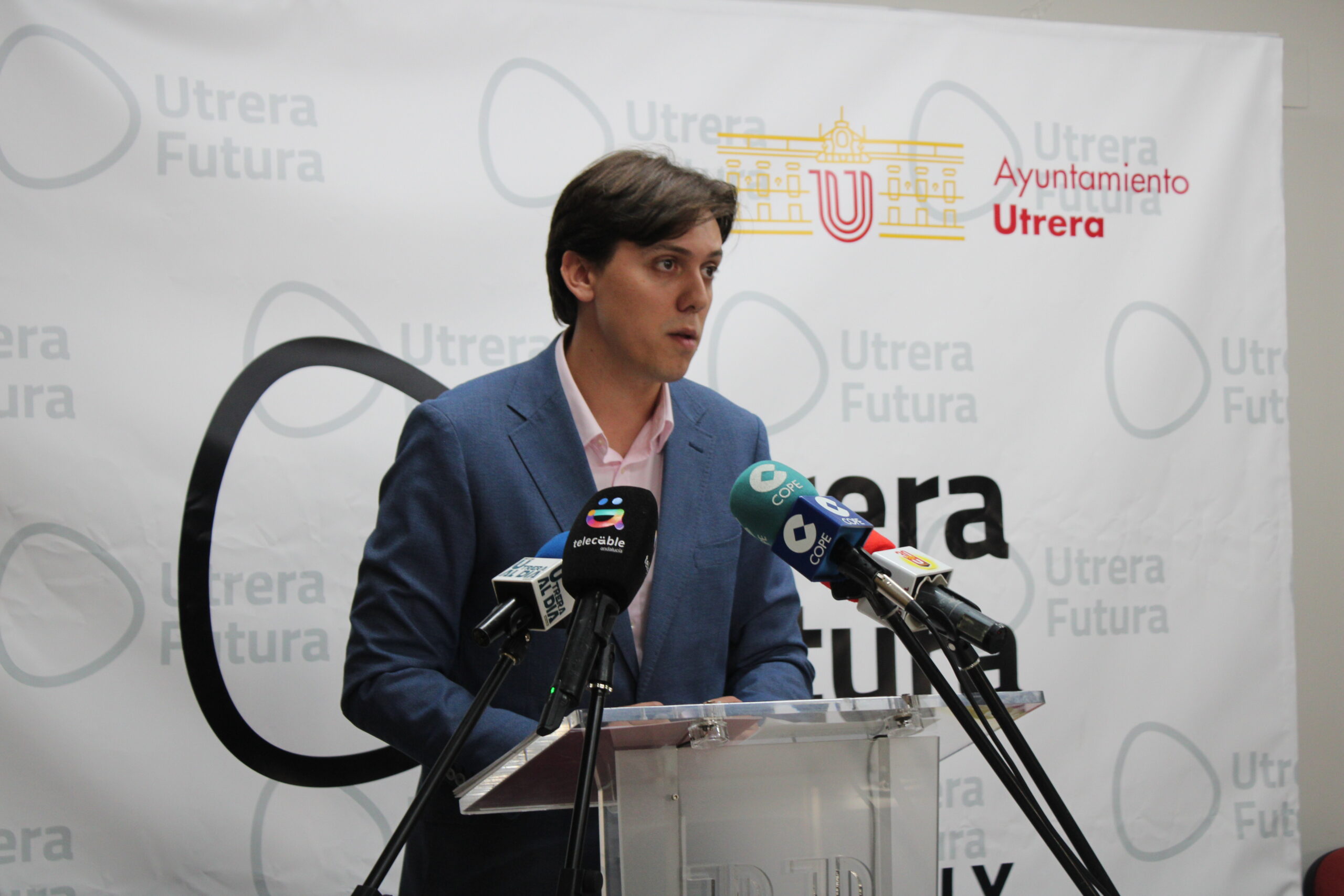 El Ayuntamiento de Utrera pide a la Junta recursos para las urbanizaciones no regularizadas de la ciudad