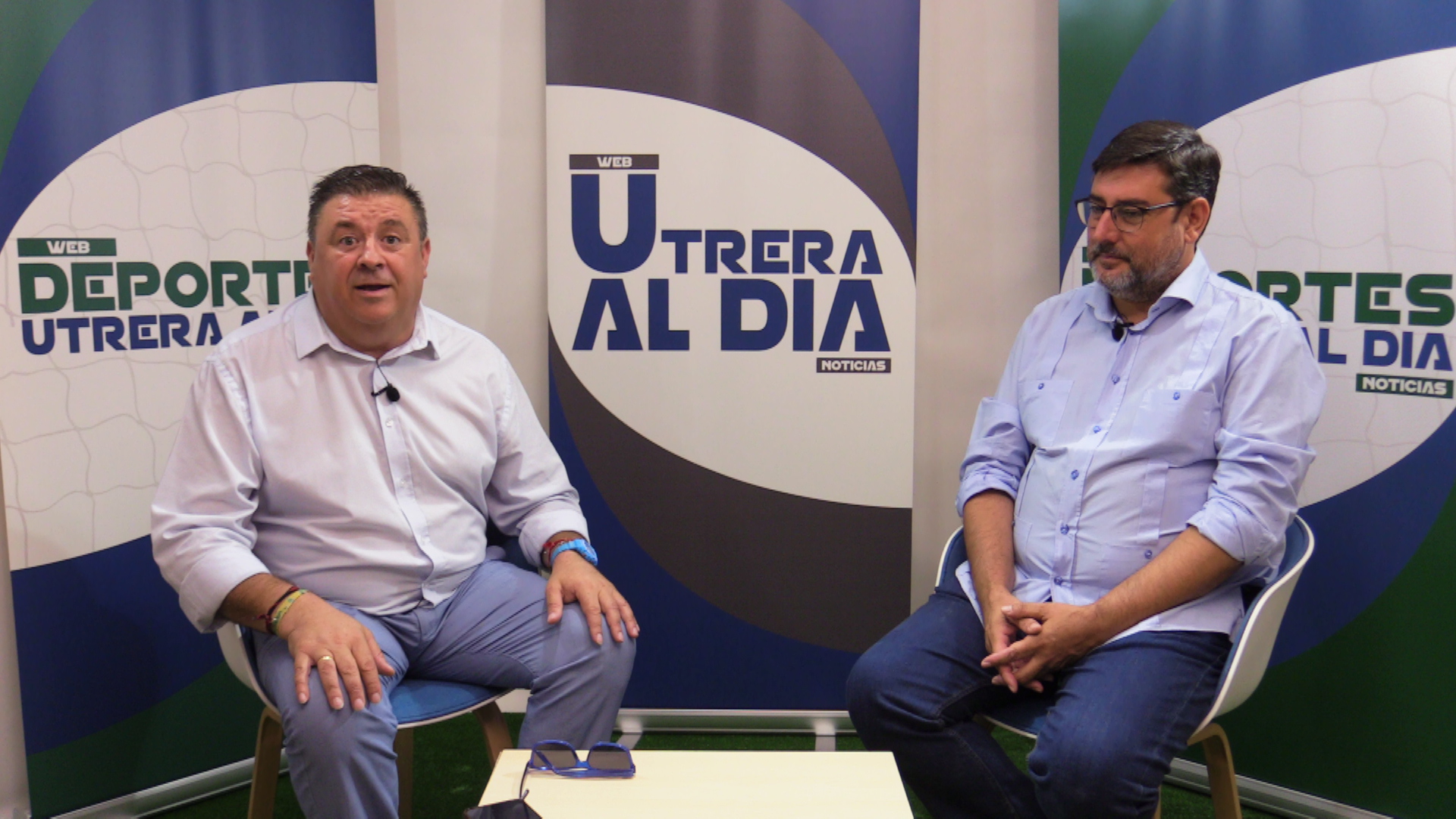 Entrevista al alcalde de Utrera, José María Villalobos, tratando la compra de los cines o la Feria 2022