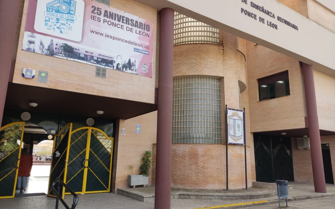 El sindicato USTEA Utrera denuncia la falta de personal administrativo en el IES Ponce de León desde hace 4 meses