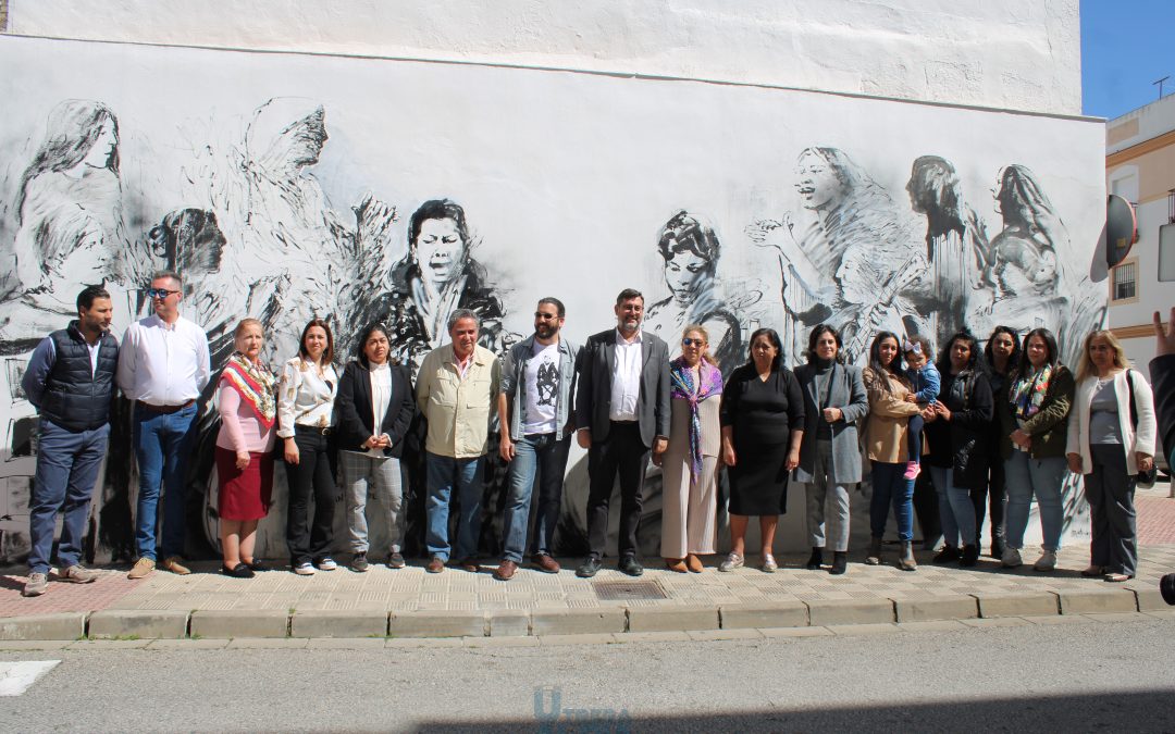 Utrera inaugura el mural dedicado a Fernanda y Bernarda en la calle Laúd (vídeo y galería)