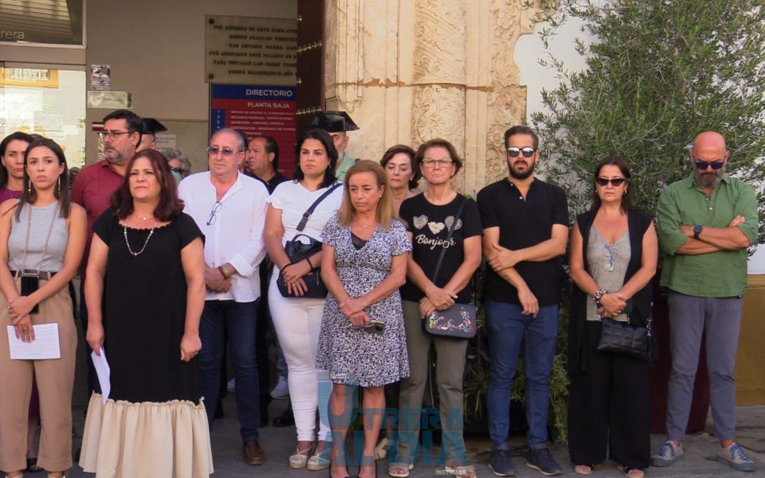 El PSOE de Utrera muestra su repulsa por el crimen machista del pasado 31 de julio