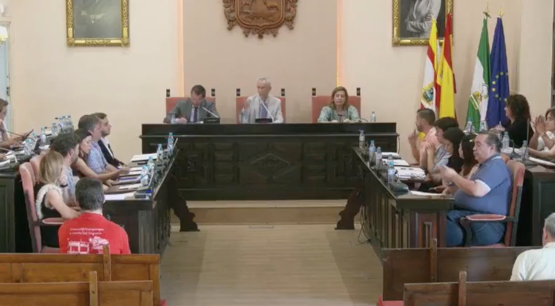El Pleno de Utrera aprueba los festivos locales para el año 2025