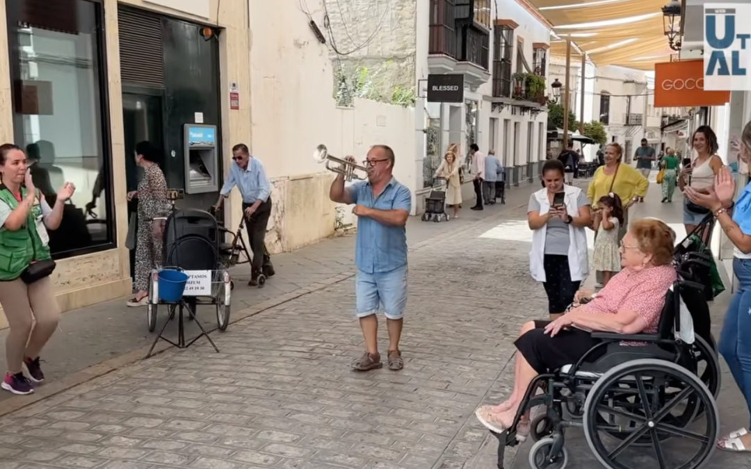 Más de medio millón de visitas en el video viralizado de Pepe ‘el Trompeta’ en la calle ancha [vídeo]