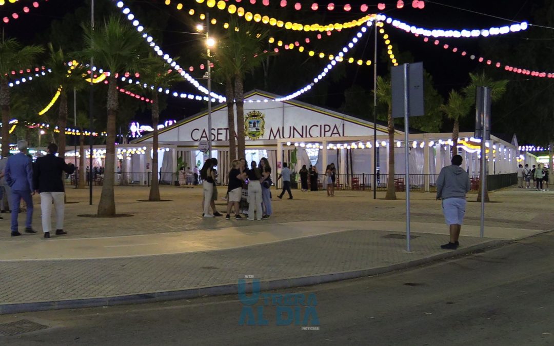 Numerosas actuaciones en la Caseta Municipal este viernes de Feria