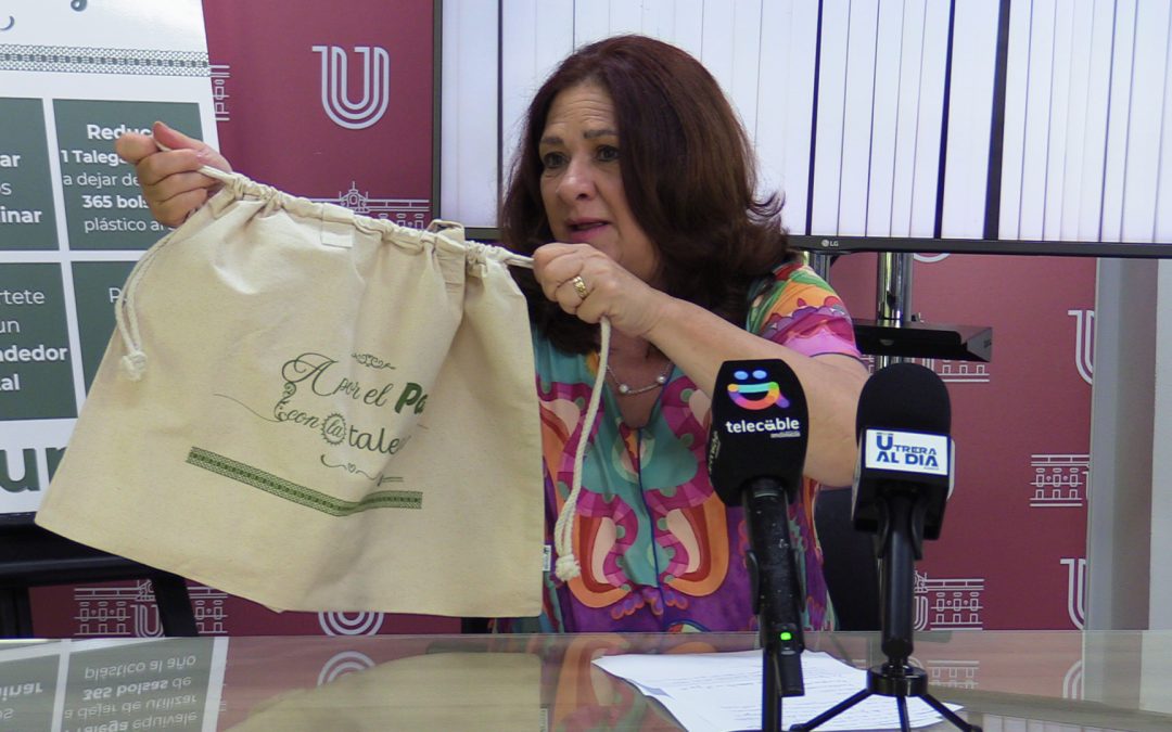 “A por el pan con la talega”, la campaña de Medio Ambiente que persigue reducir el uso de plásticos [vídeo]