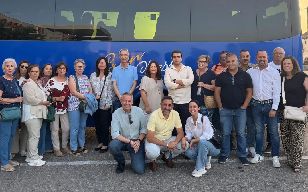 El PP de Utrera acudió a la manifestación nacional contra el gobierno socialista celebrada en Madrid el 8 junio [vídeo]