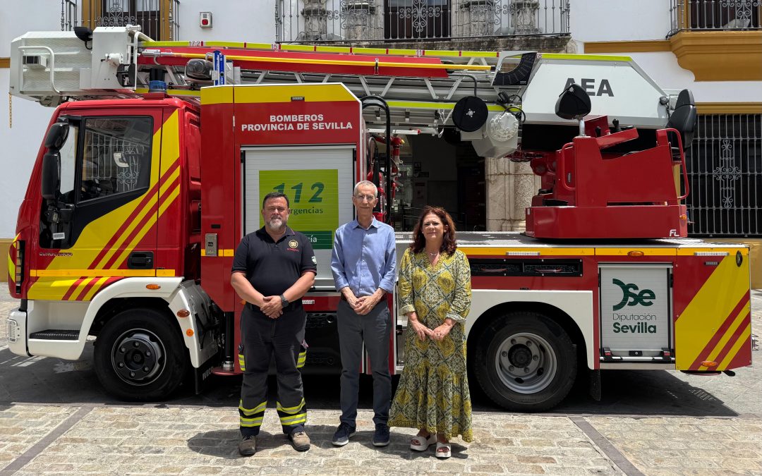 Utrera recibe un nuevo vehículo Auto Escala Automática de Bombero