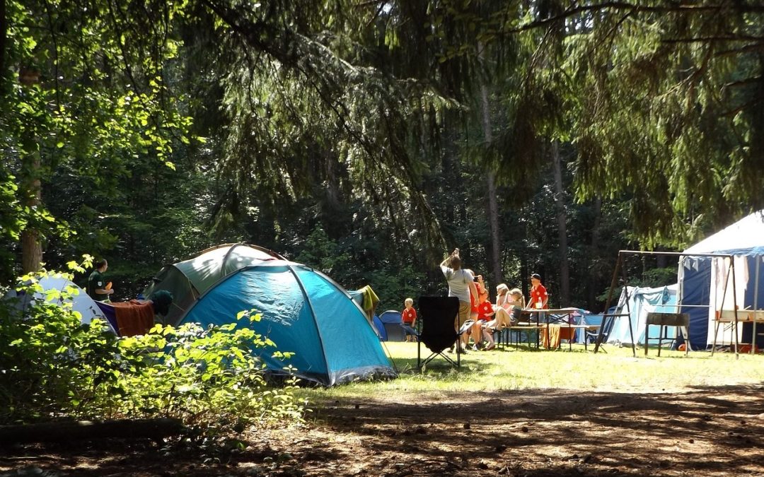 Ampliado el plazo para las ayudas económicas destinadas a menores vulnerables que quieran disfrutar un campamento de verano