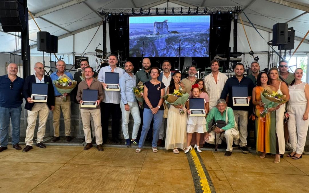 Entregados los premios a los participantes ganadores del Concurso de Exornos de Casetas de Feria [vídeo]