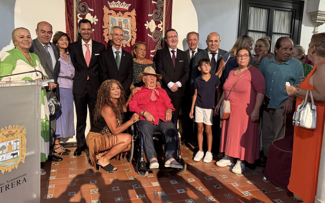 «El Cuchara» recibe la distinción del Mostachón de Oro 2024 [vídeo y galería]