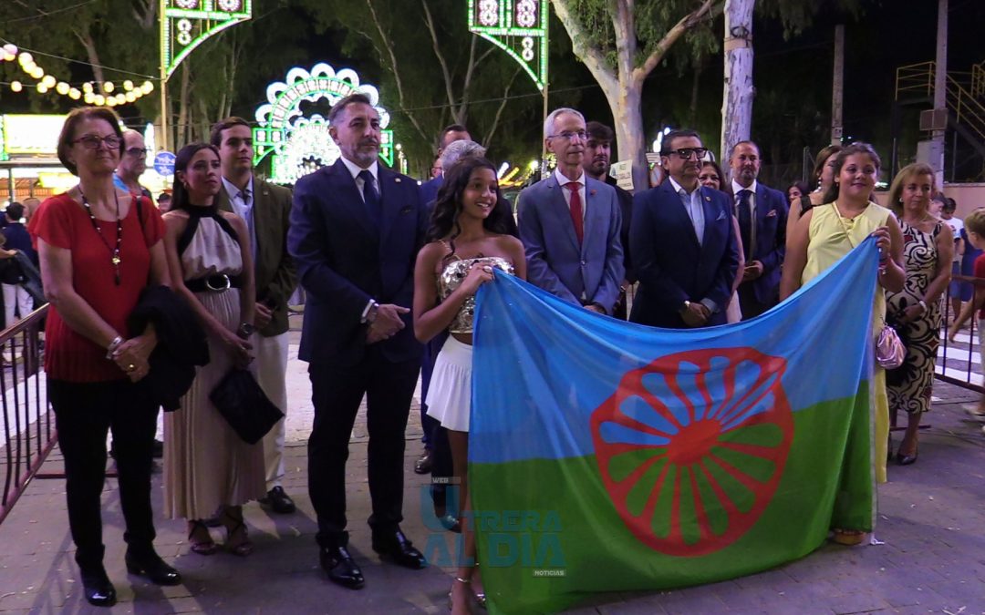 El encendido del alumbrado y la izada de la bandera Gitana inician la Feria de Utrera 2025 [vídeo y galería]