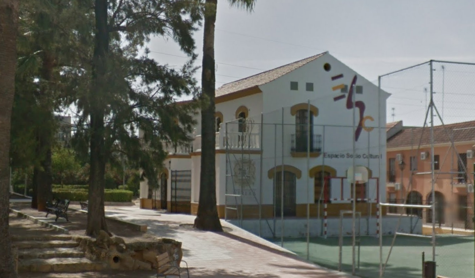 Las familias del CAIT de Utrera alertan de una posible suspensión del servicio de Atención Temprana