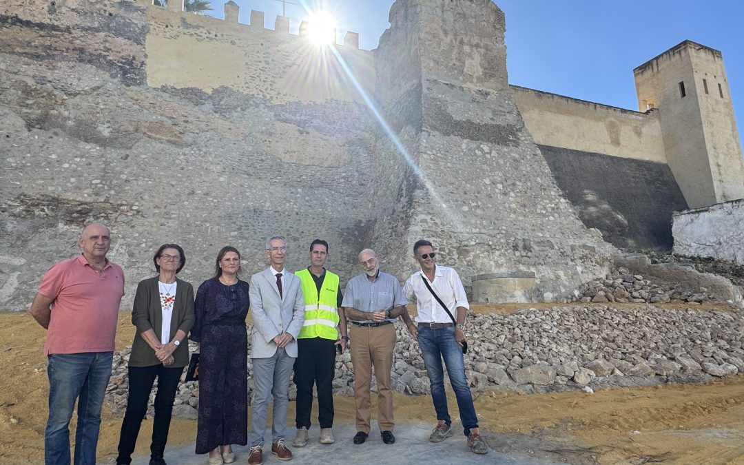 Finalizadas las obras de rehabilitación de los lienzos de la muralla del Castillo de Utrera (vídeo)