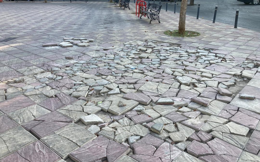 El PSOE de Utrera denuncia un deterioro del mantenimiento urbano y pide un plan integral de actuación