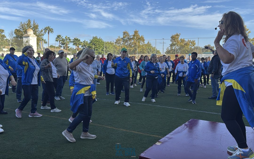 La Asociación utrerana del Corazón organiza un desayuno saludable con deporte y una conferencia médica [vídeo y galería]