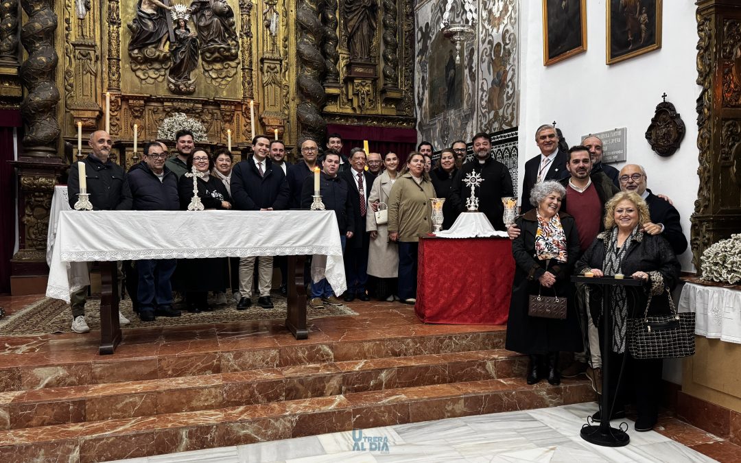 La Hermandad de la Trinidad de Utrera recibe una auténtica reliquia de San Juan Bosco (vídeo)