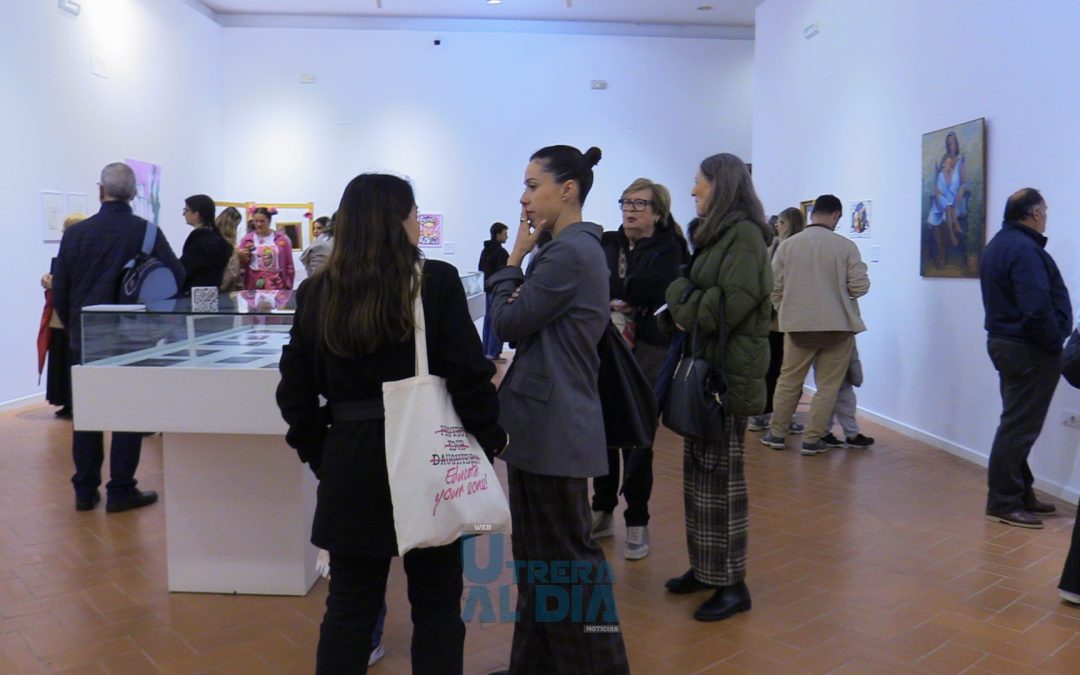 Música y arte visual en la presentación de la Asociación de mujeres jóvenes de Utrera «AMANECER» (vídeo y galería)