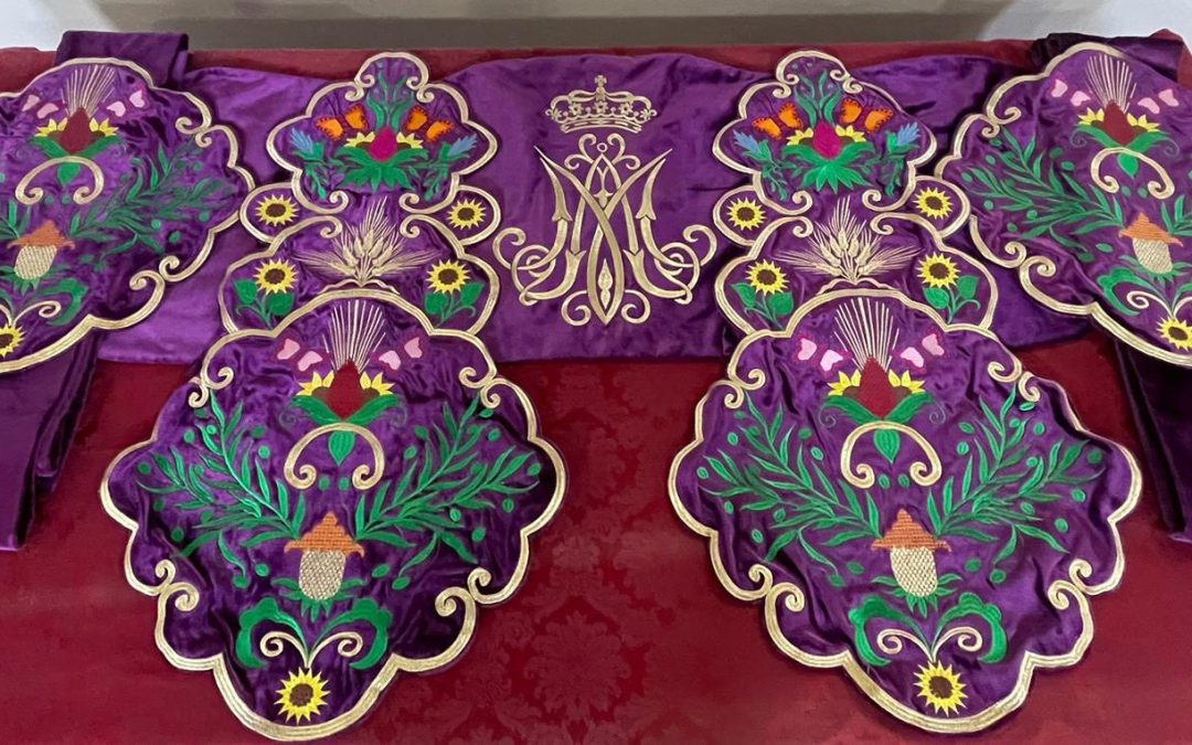 La Hermandad del Rocío de Utrera restaura y estrena enseres de cara a la Romería 2026