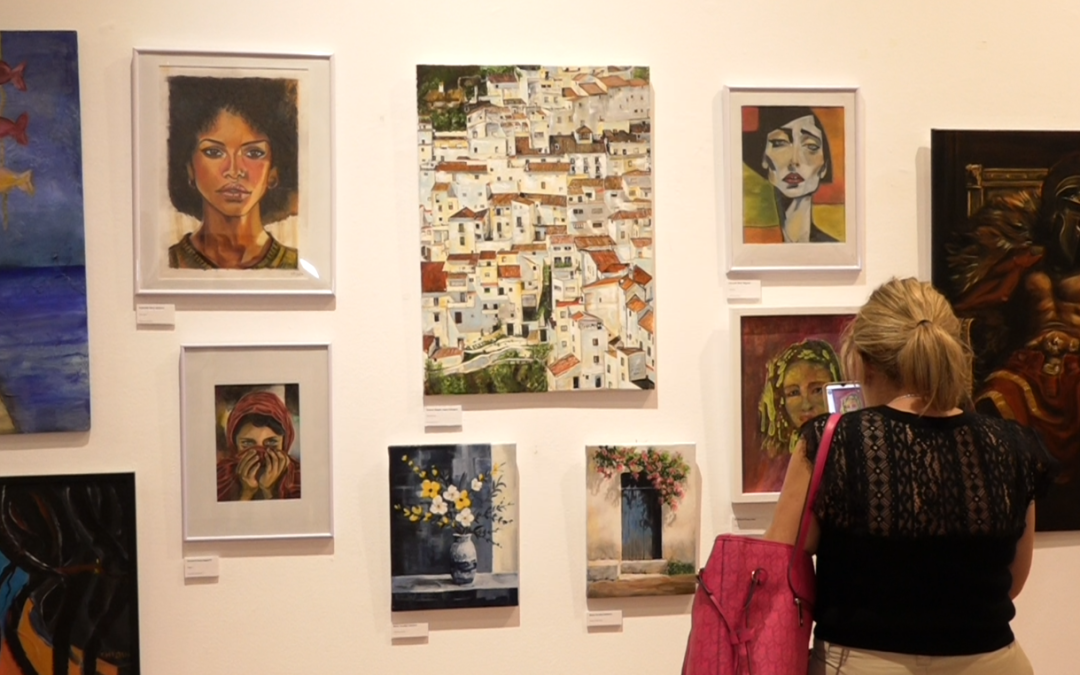 Inaugurada la exposición del alumnado de los talleres de Cerámica y Artes Plásticas de la Casa de la Cultura (vídeo)