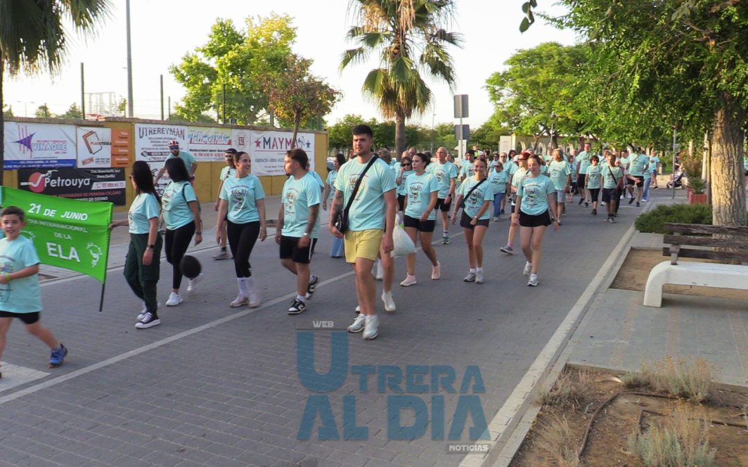 Solidaridad utrerana con la II Marcha de la Asociación VuELA con ALE con numerosos participantes (vídeo y galería)
