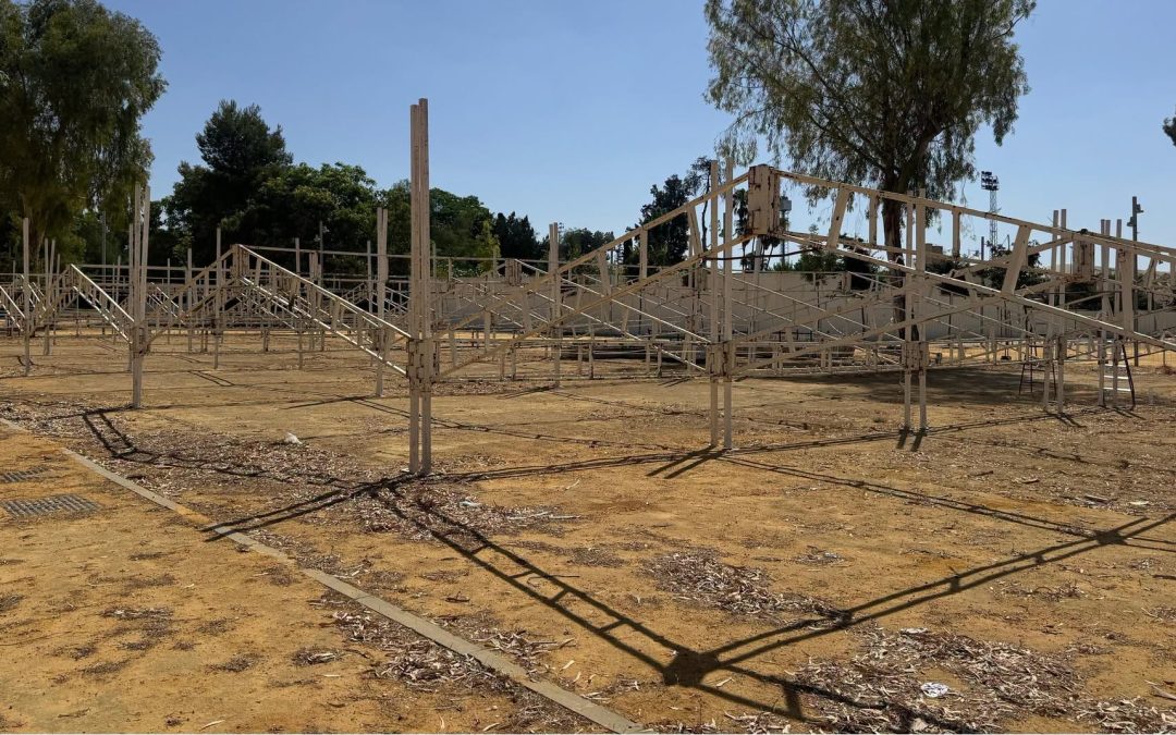 Comienza la cuenta atrás para la Feria de Utrera: arranca el montaje de las casetas en el recinto ferial
