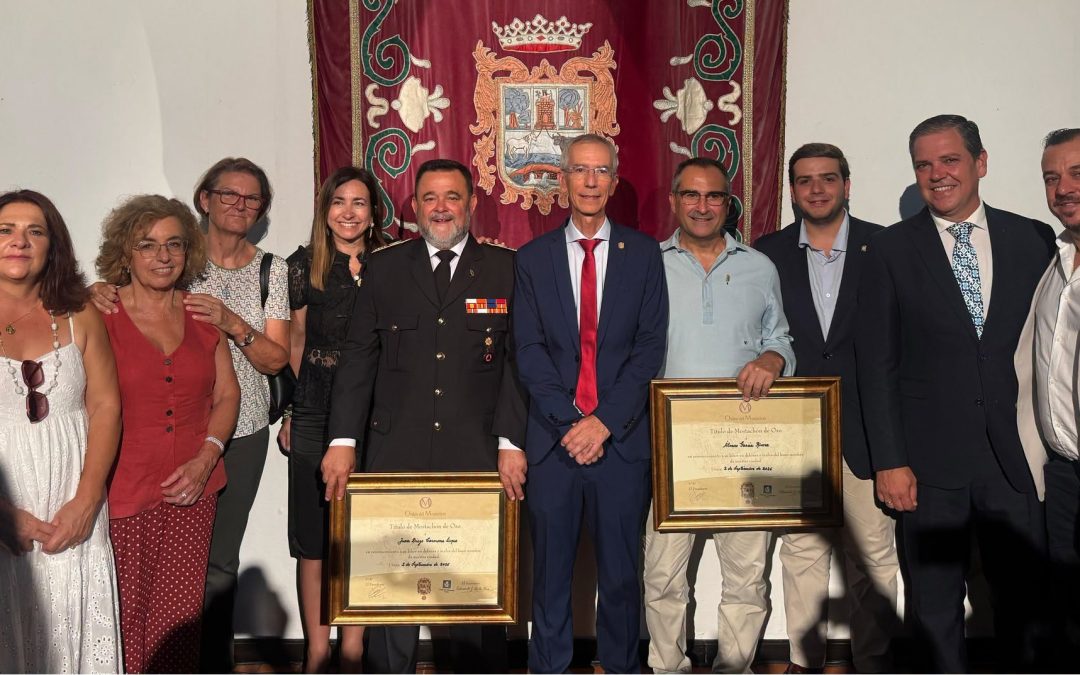 La Orden del Mostachón otorga sus distinciones de 2025 al futbolista Álvaro García y a Juan Diego Carmona por sus trayectorias