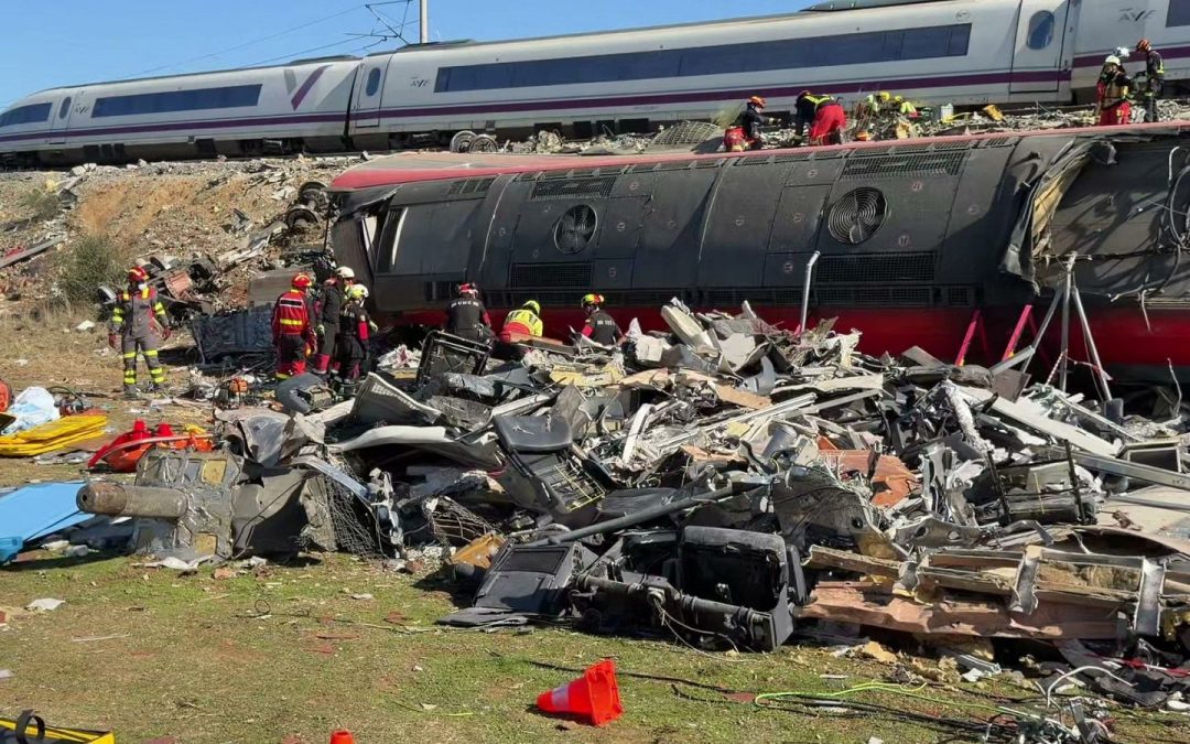La Guardia Civil alerta sobre unos falsos SMS enviados a los familiares de víctimas del accidente ferroviario de Urda (vídeo)