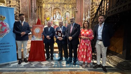 photo 5902346897039937049 y