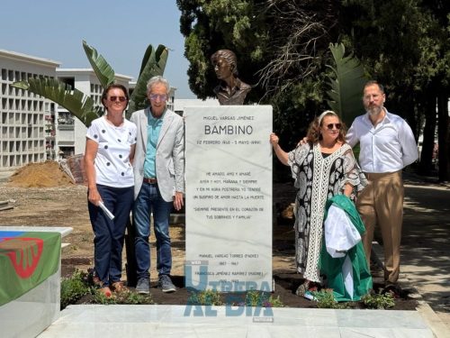 photo 5902346897039937054 y